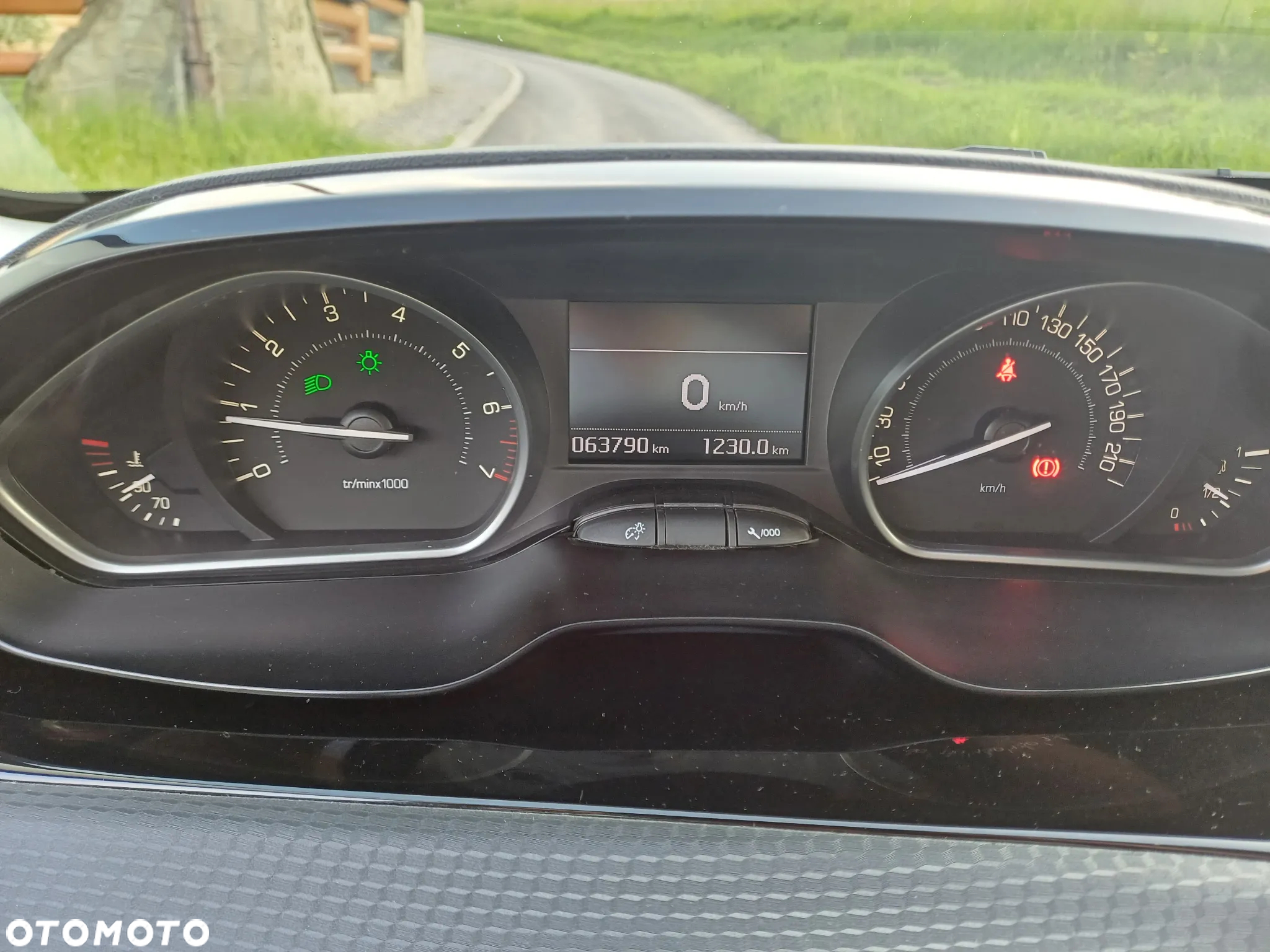 Peugeot 208 PureTech 110 Stop & Start Active - 18