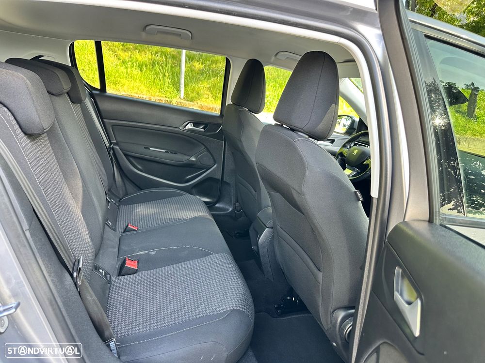 Peugeot 308 1.6 BlueHDi Active - 29