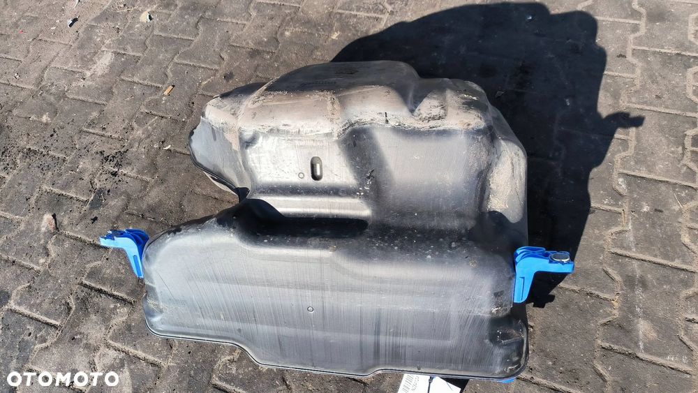 99120102104 Porsche Cayman 981 2.7B 2016 Benzyna Zbiornik paliwa - 4