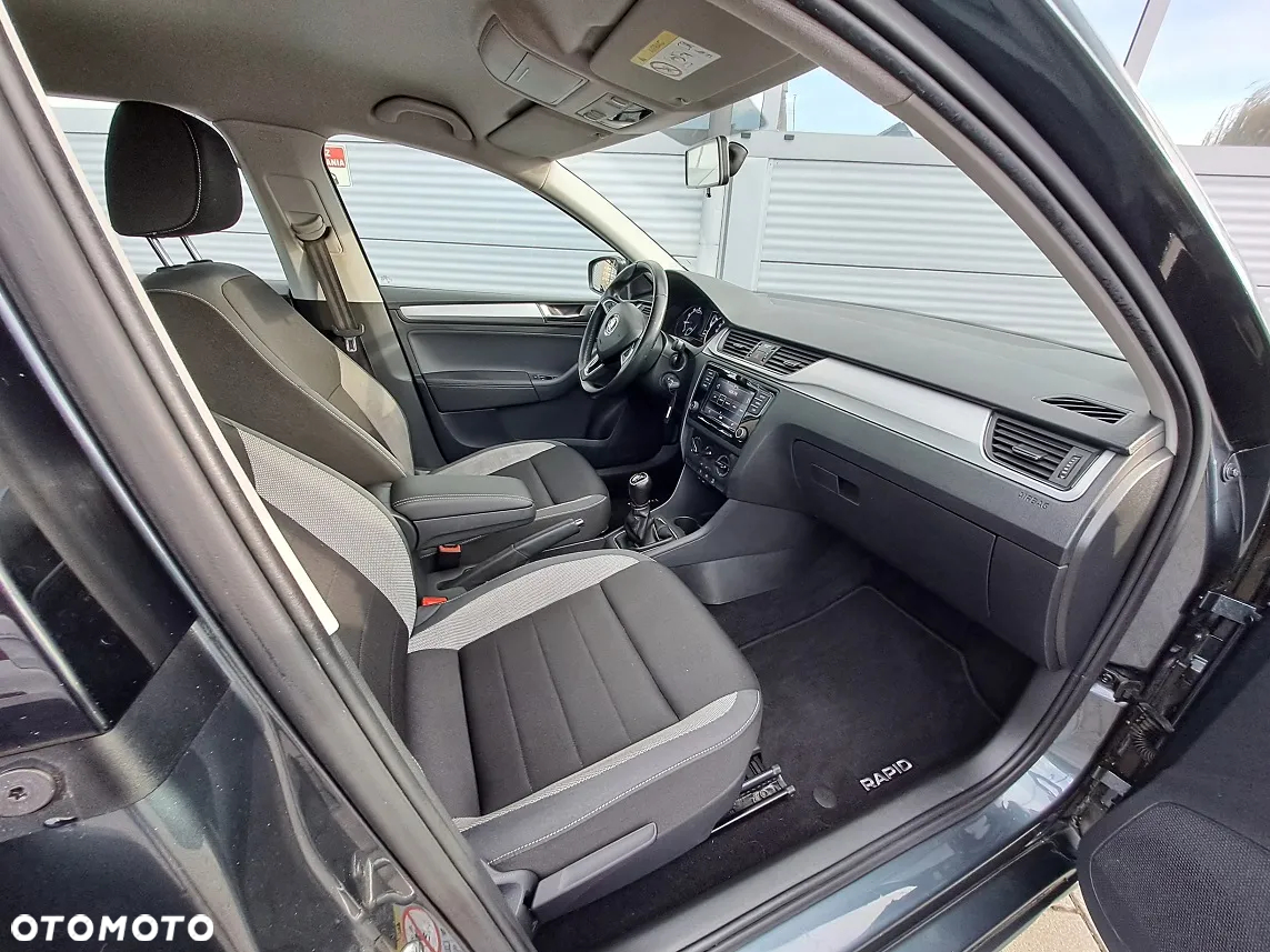Skoda RAPID 1.0 TSI Ambition - 2
