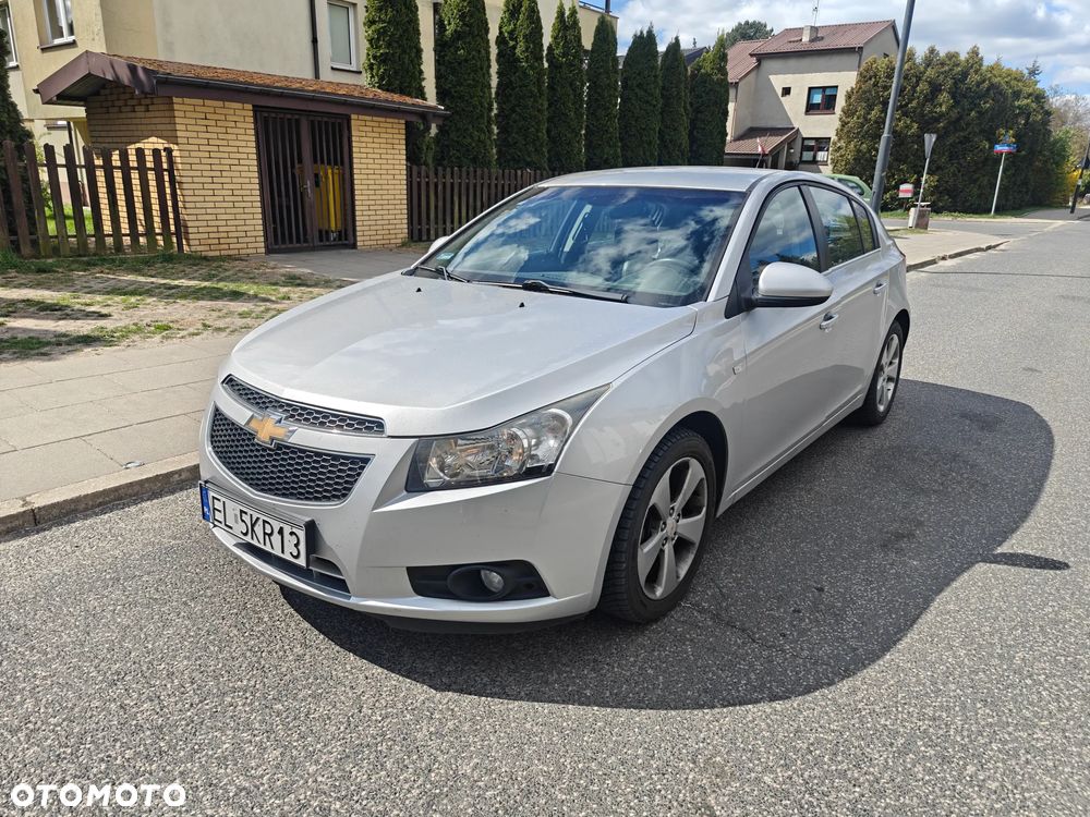 Chevrolet Cruze 1.8 LTZ+ - 4