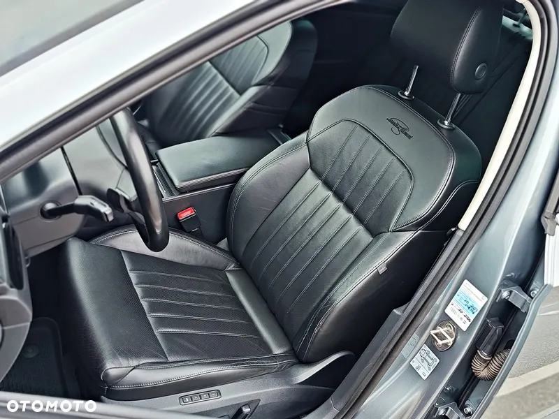 Skoda Superb 1.8 TSI L&K DSG - 23