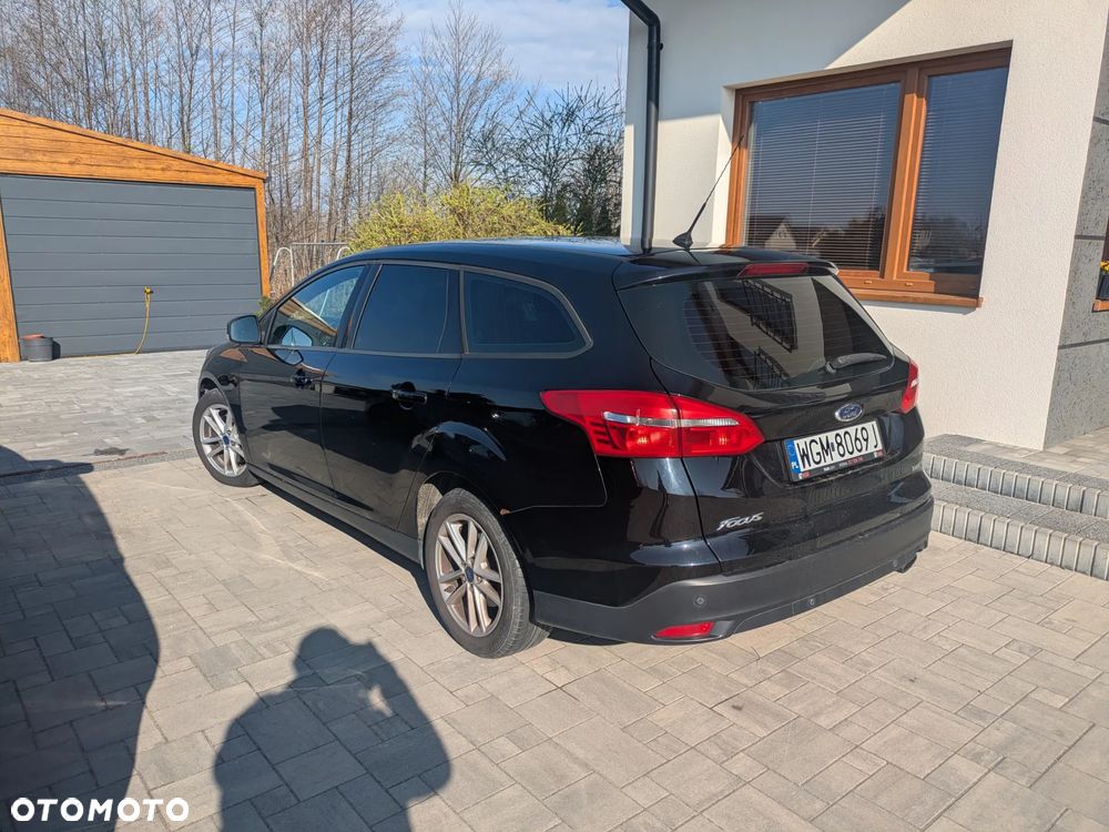 Ford Focus 1.5 EcoBoost SYNC Edition ASS - 4