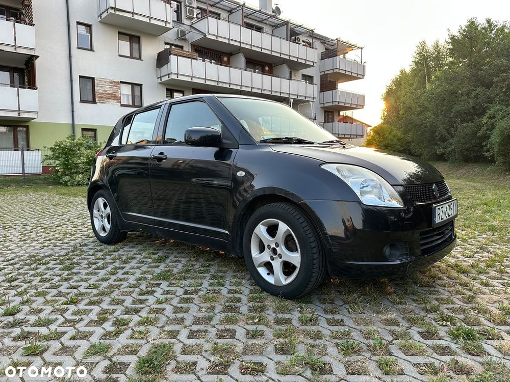 Suzuki Swift 1.3 Comfort - 1