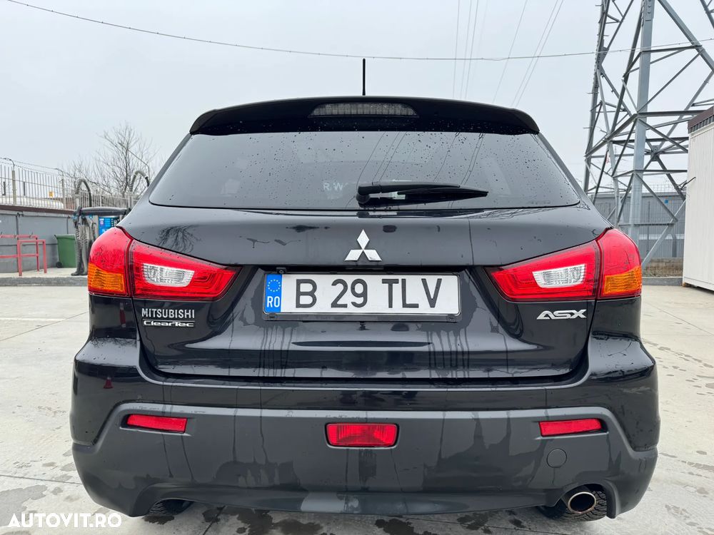 Mitsubishi ASX 1.8 DID 4WD Invite A13 - 23