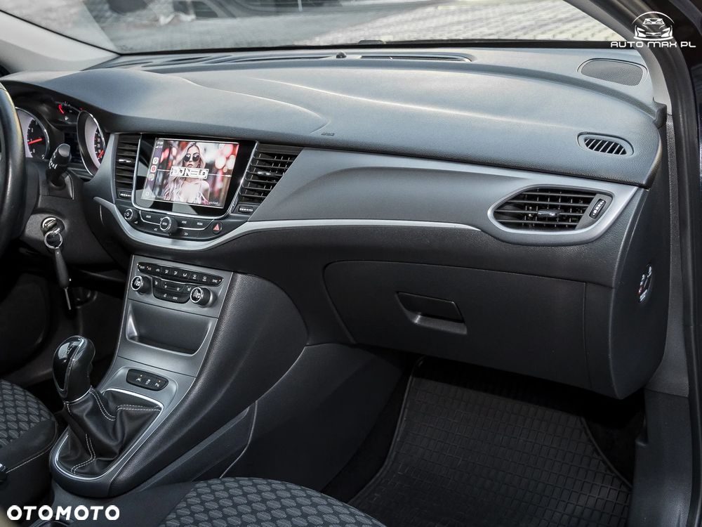 Opel Astra 1.4 T Enjoy - 24