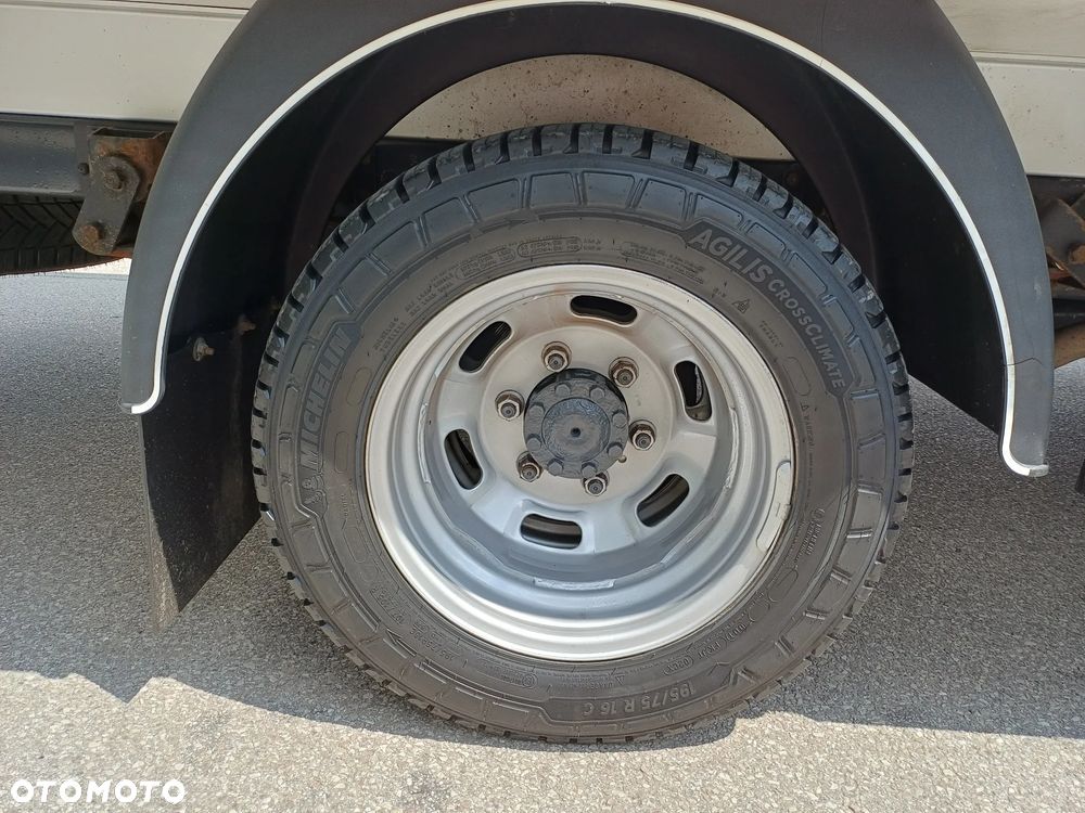 Iveco 50C15 - 24