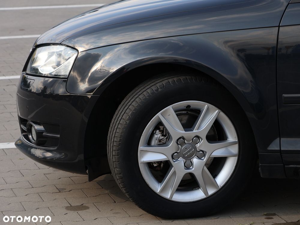 Audi A3 3-drzwiowe 1.4 TFSI Ambiente - 15