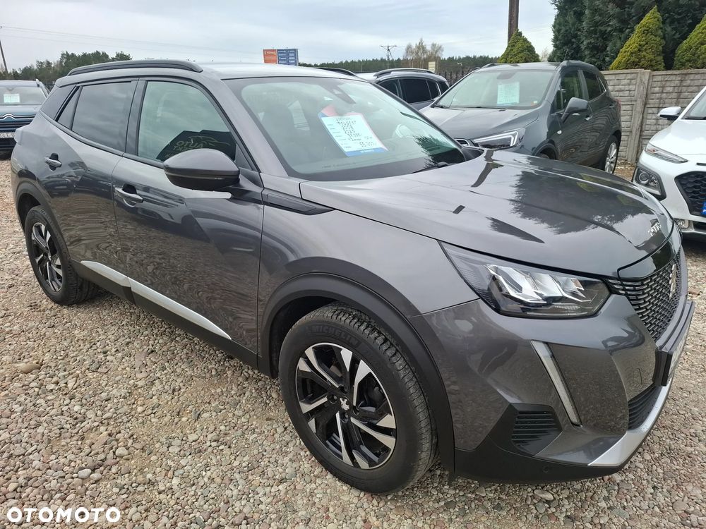 Peugeot 2008 1.2 PureTech Allure S&S EAT8 - 4