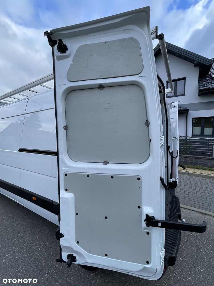 Opel MOVAN - 16