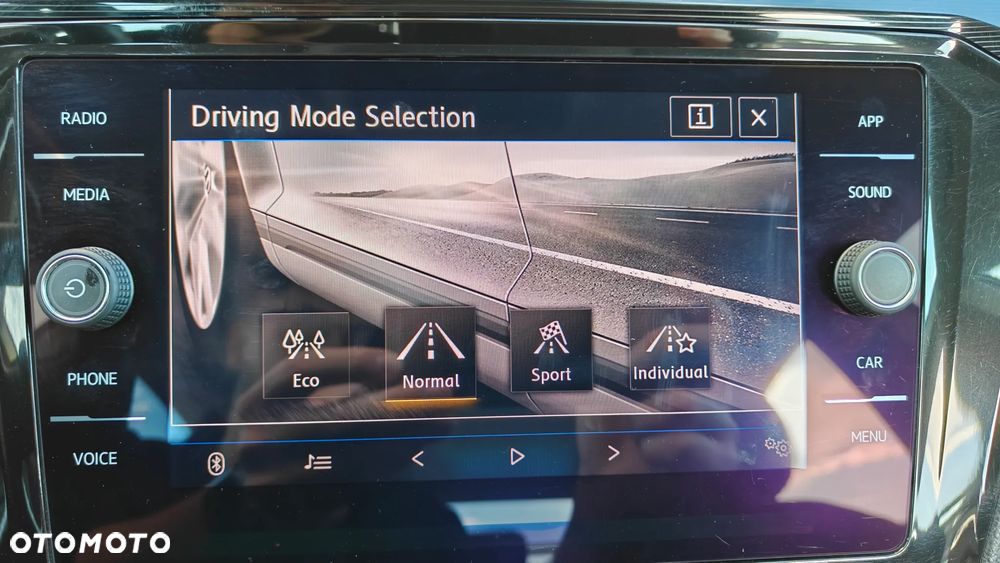 Volkswagen Arteon 2.0 TSI Elegance DSG - 25