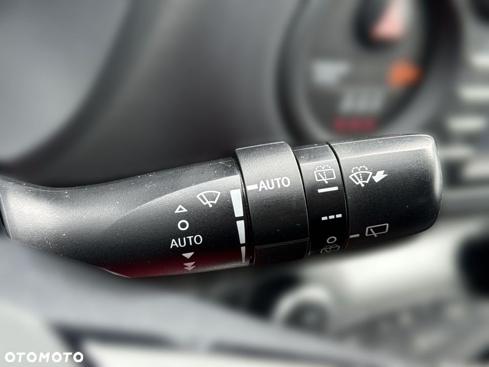 Toyota Yaris 1.5 Selection - 19