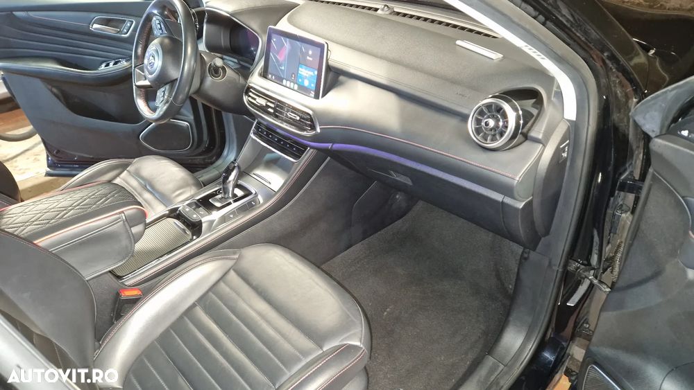 MG EHS 1.5T-GDI Luxury - 11