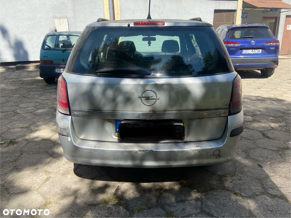 Opel Astra 1.3 CDTI - 4
