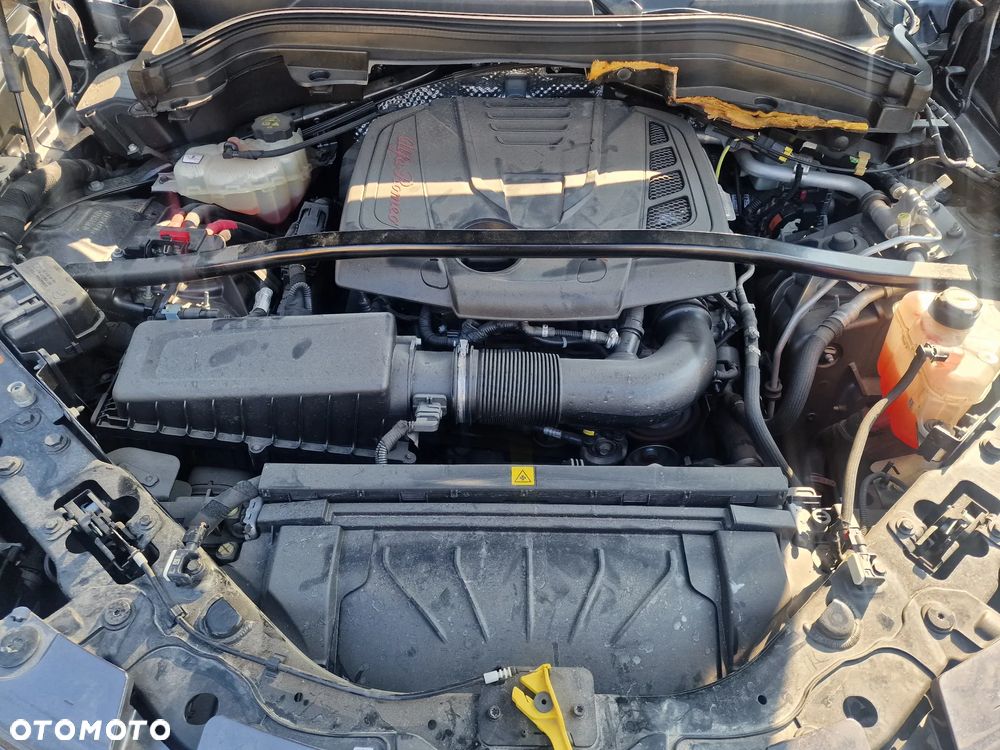 Alfa Romeo Stelvio 2.0 Turbo 16V AT8-Q4 Super - 14