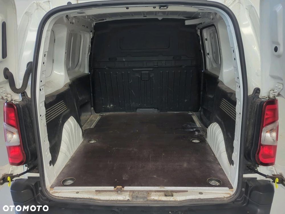 Opel COMBO - 6