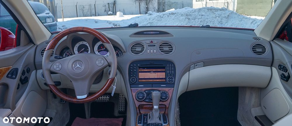 Mercedes-Benz SL - 14
