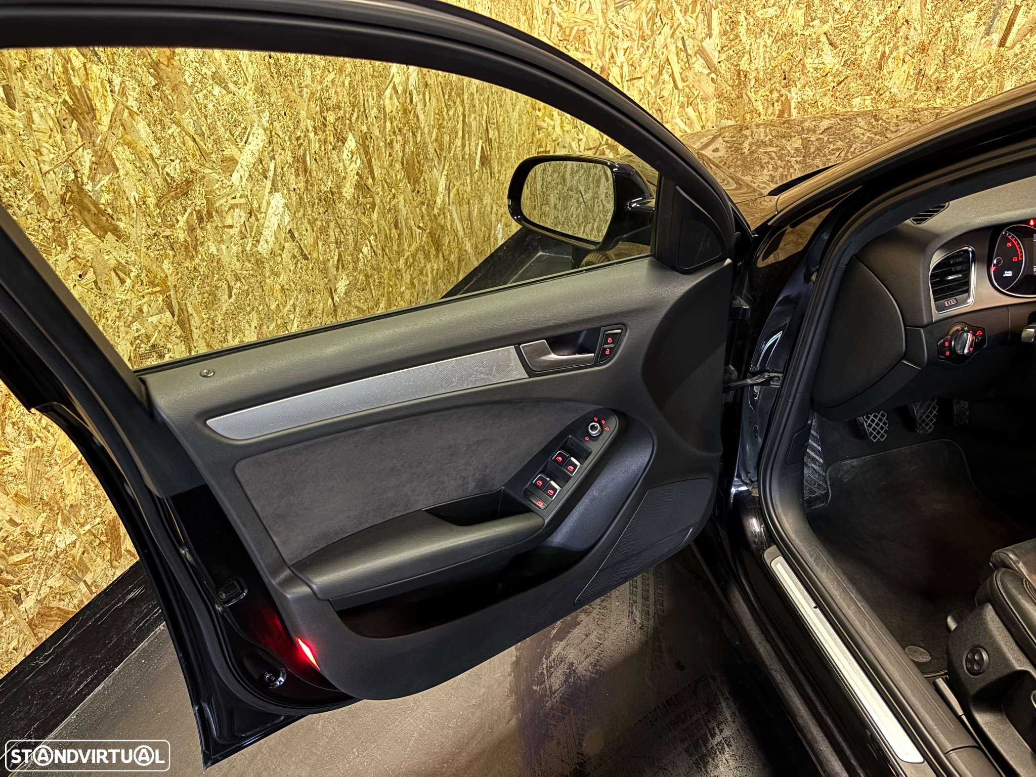 Audi A4 Avant 2.0 TDI S-line - 5