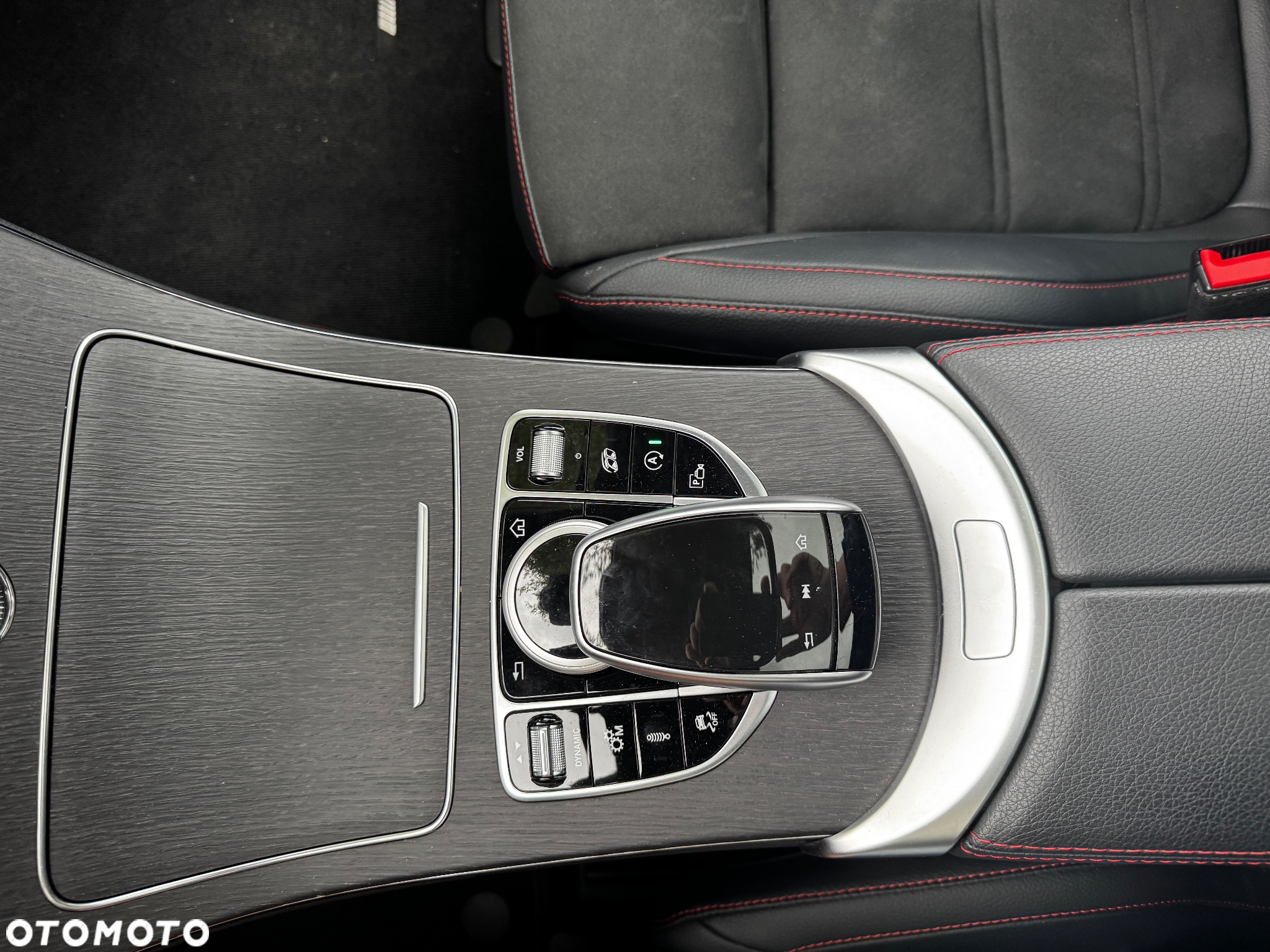 Mercedes-Benz Klasa C 43 AMG 4MATIC - 14