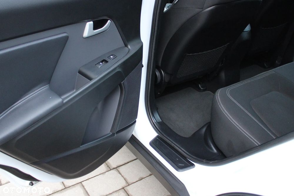 Kia Sportage 1.7 CRDI 2WD Edition 7 - 26