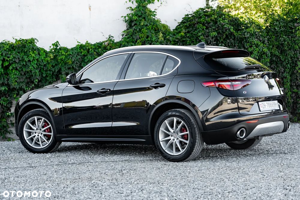 Alfa Romeo Stelvio 2.2 16V AT8-Q4 Executive - 11