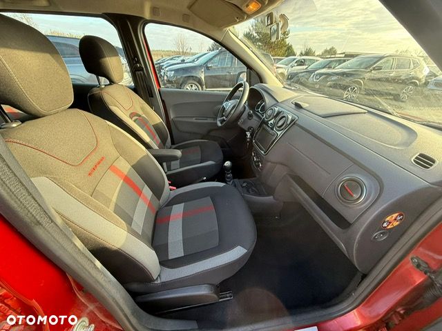 Dacia Lodgy 1.3 TCe Stepway S&S - 16