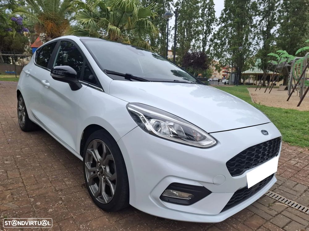Ford Fiesta 1.5 TDCi Business - 2