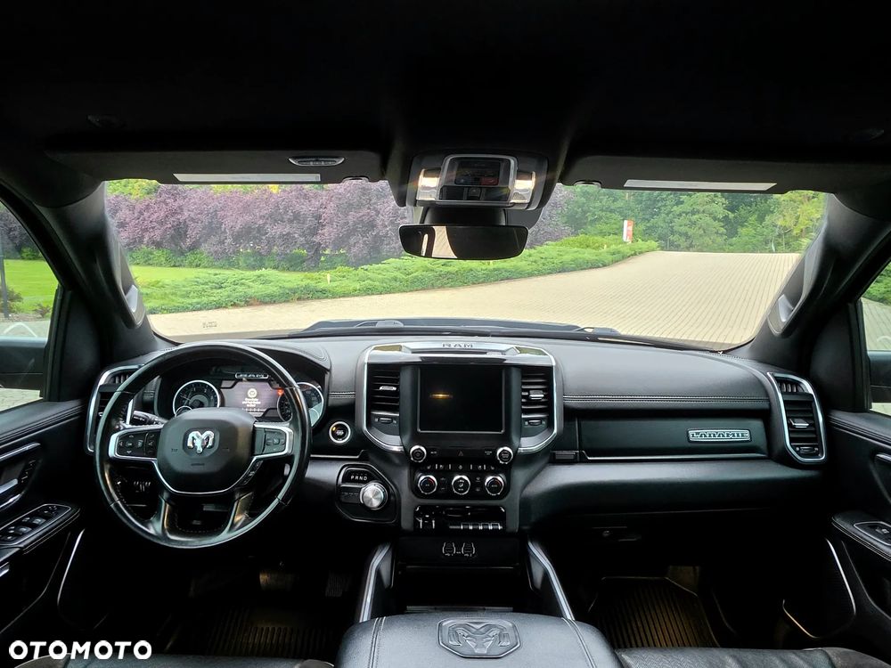 RAM 1500 - 8