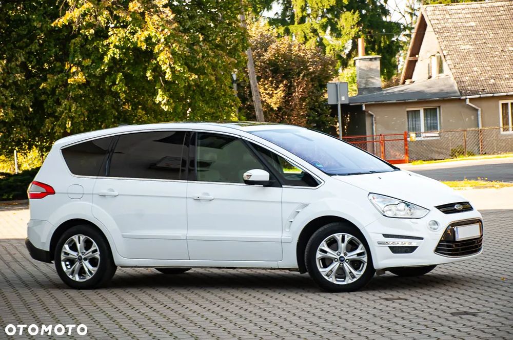 Ford S-Max 2.0 TDCi DPF Titanium - 17