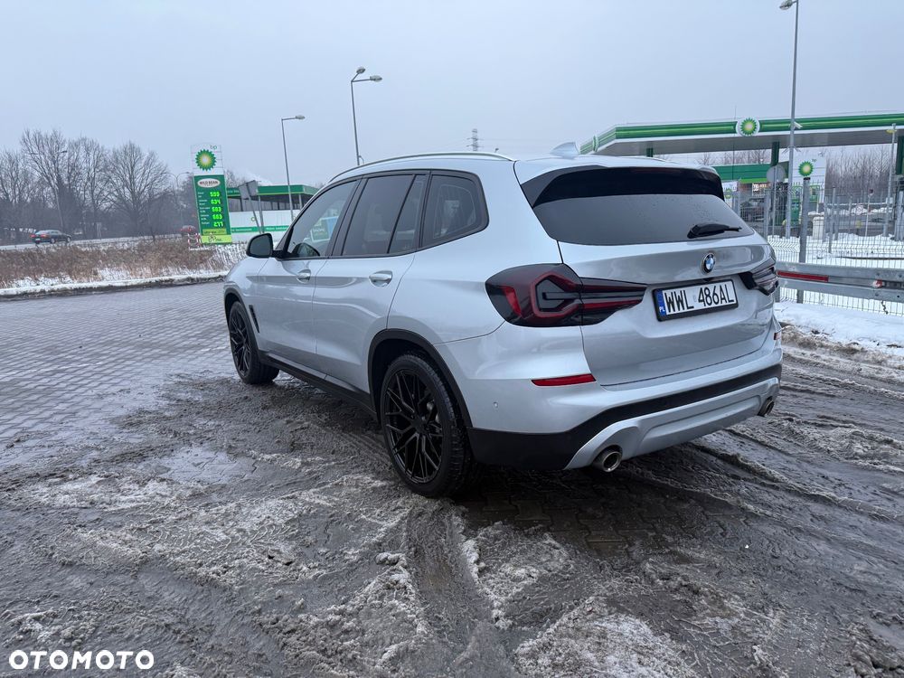 BMW X3 xDrive20i sport - 9
