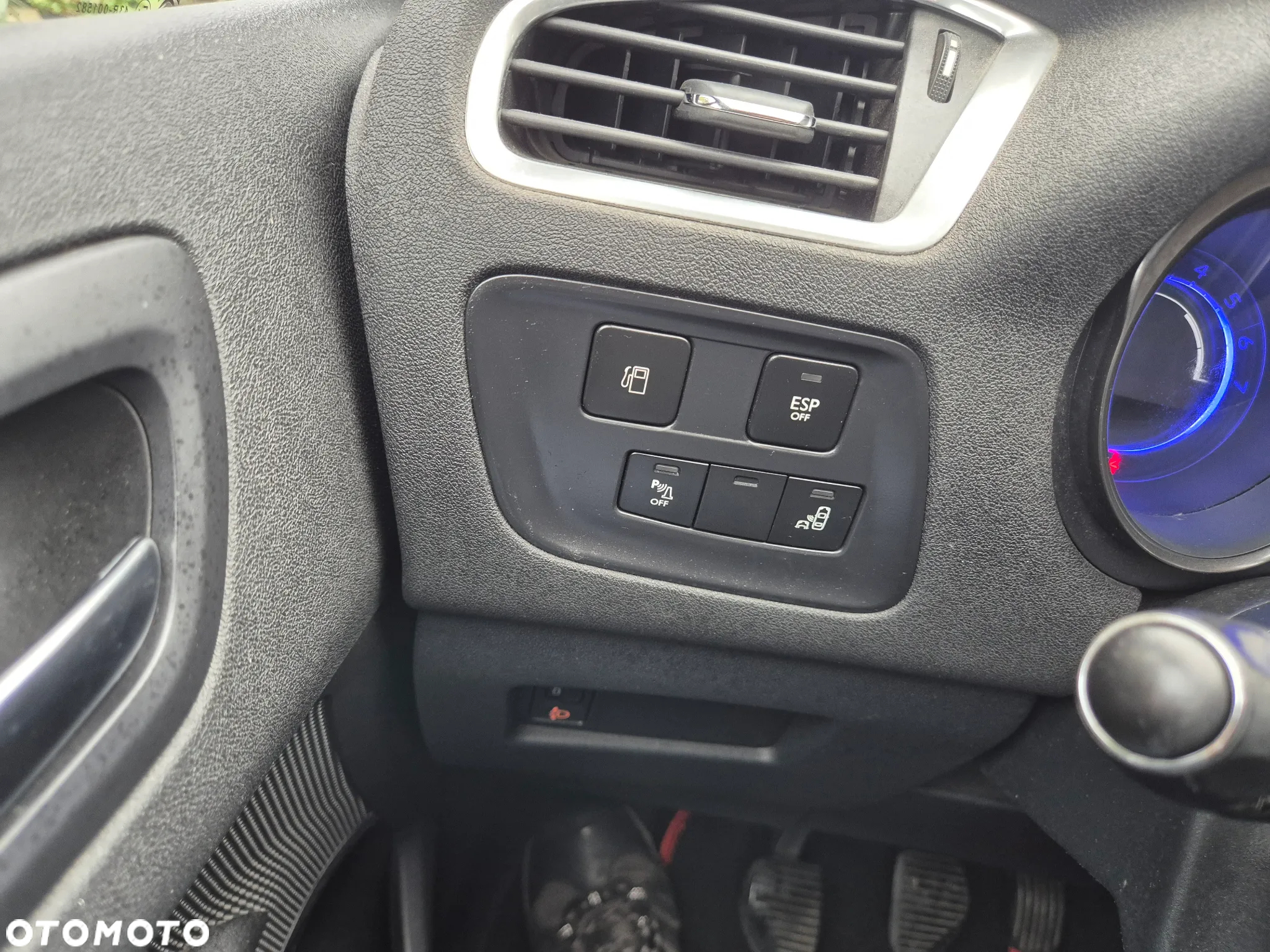 Citroën C4 1.6 HDi Exclusive - 22