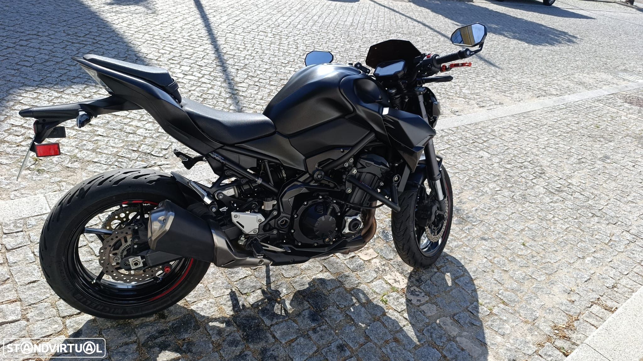 Kawasaki 900 z900 2020 - 1
