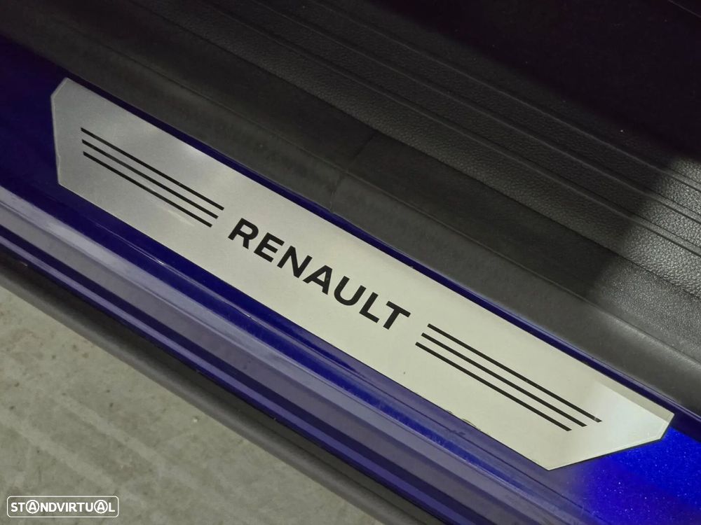 Renault Austral 1.2 E-Tech Iconic - 25