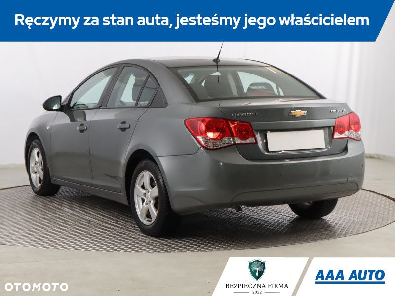Chevrolet Cruze - 5
