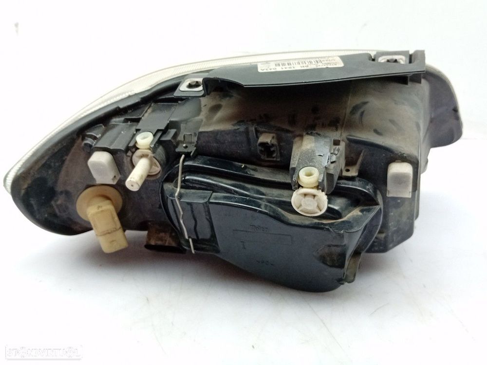 Ótica / farol esquerda SEAT Cordoba (6K1, 6K2) - 3
