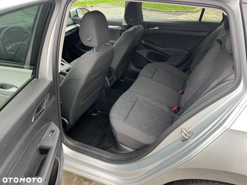 Volkswagen Golf VIII 2.0 TDI Style DSG - 13