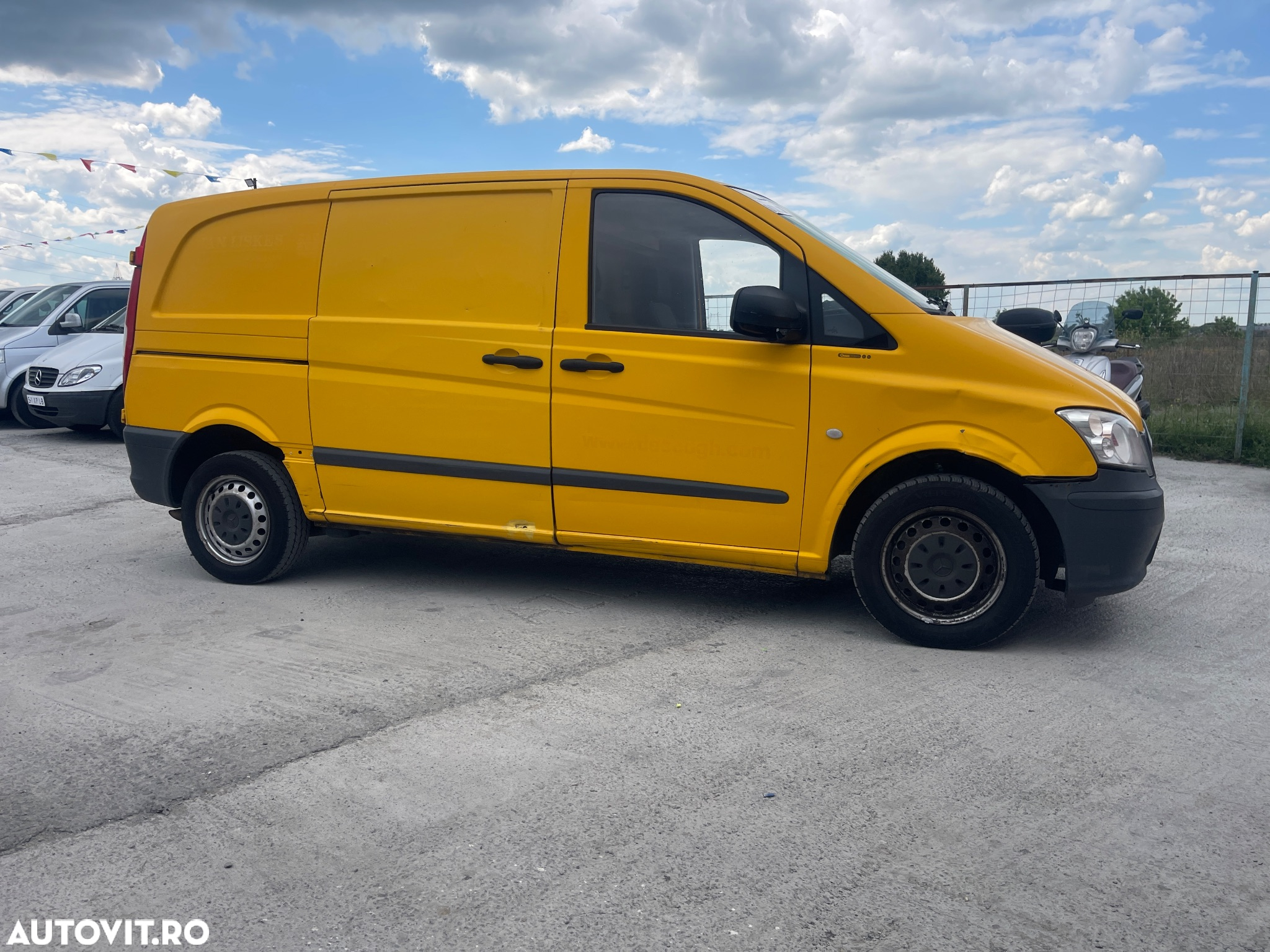 Mercedes-Benz Vito - 10