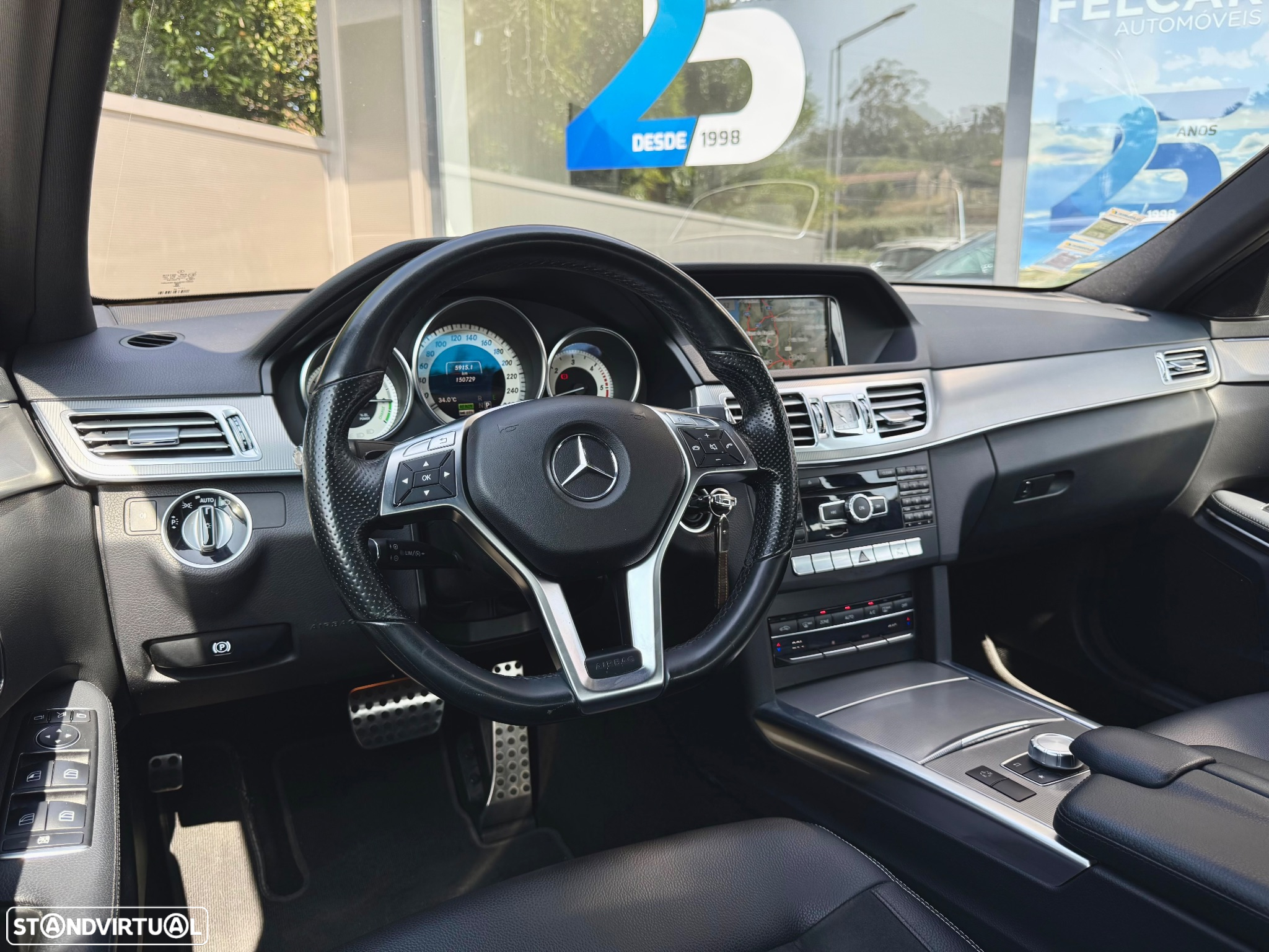 Mercedes-Benz E 300 Bluetec Hybrid Avantgarde - 9