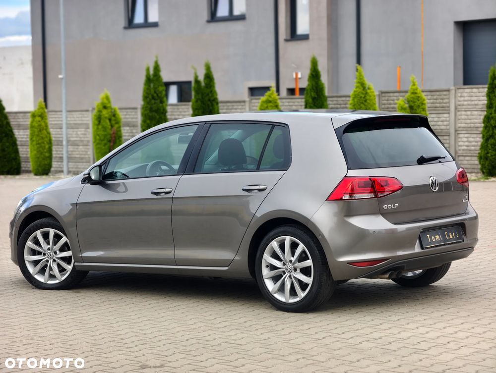 Volkswagen Golf 2.0 BlueTDI DSG Highline - 31