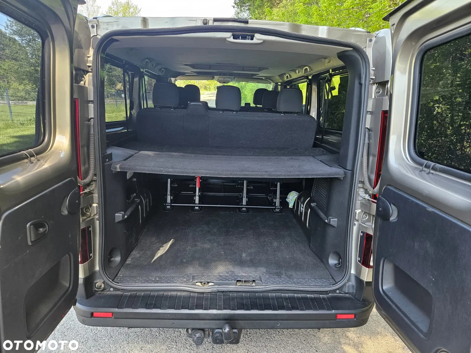 Renault Trafic - 16