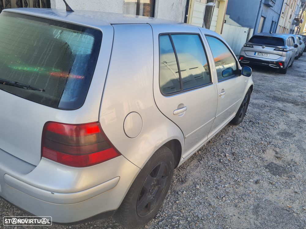 VW Golf 1.4i Confortline - 4