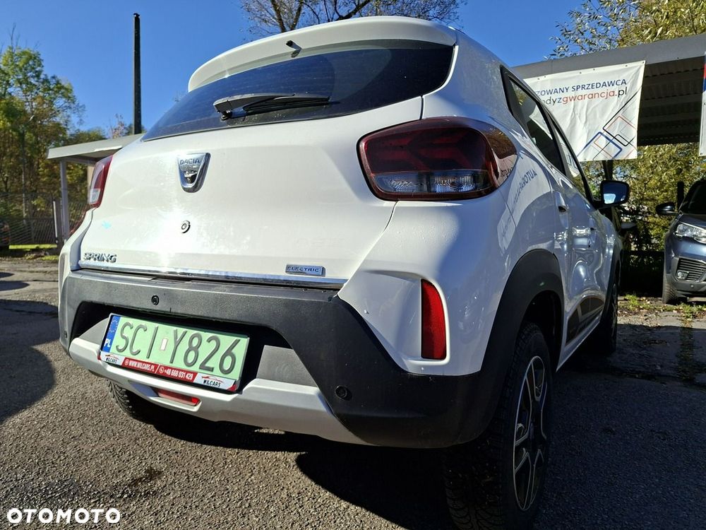 Dacia Spring - 12