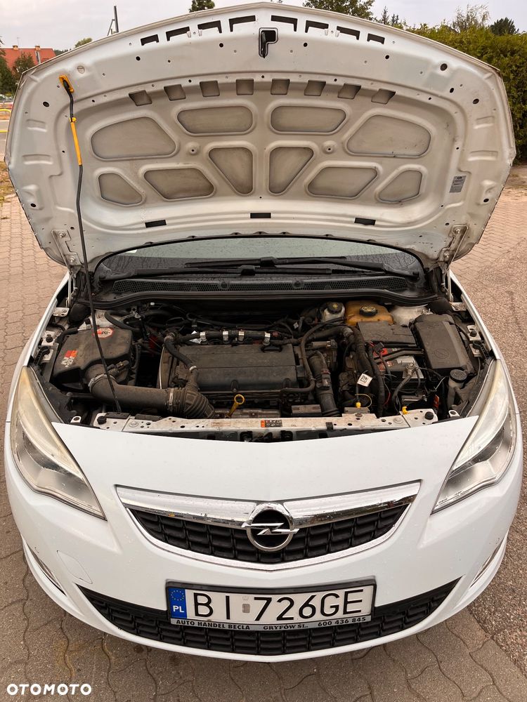 Opel Astra - 12