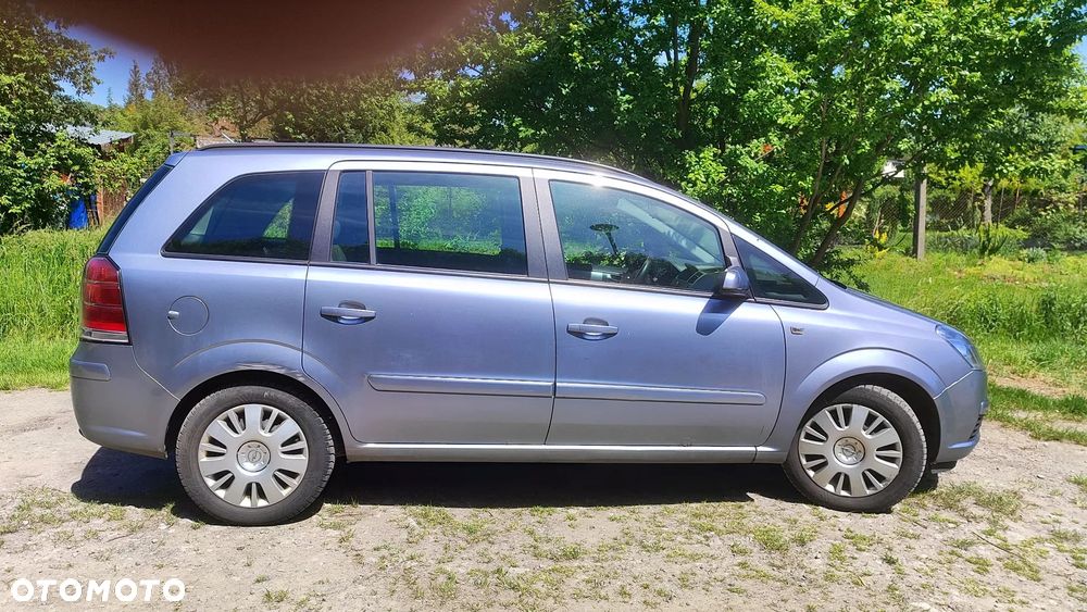 Opel Zafira 1.9 CDTI Enjoy ActiveSelect - 3
