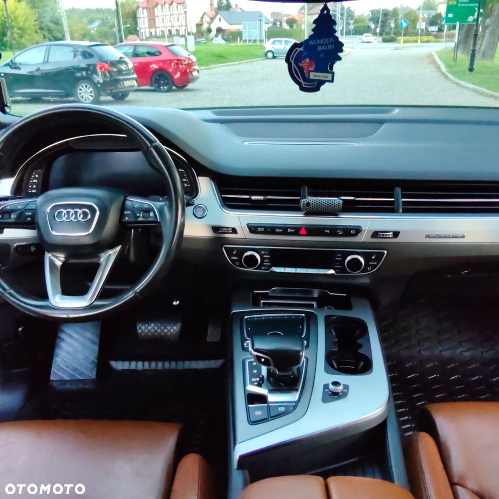 Audi Q7 - 22
