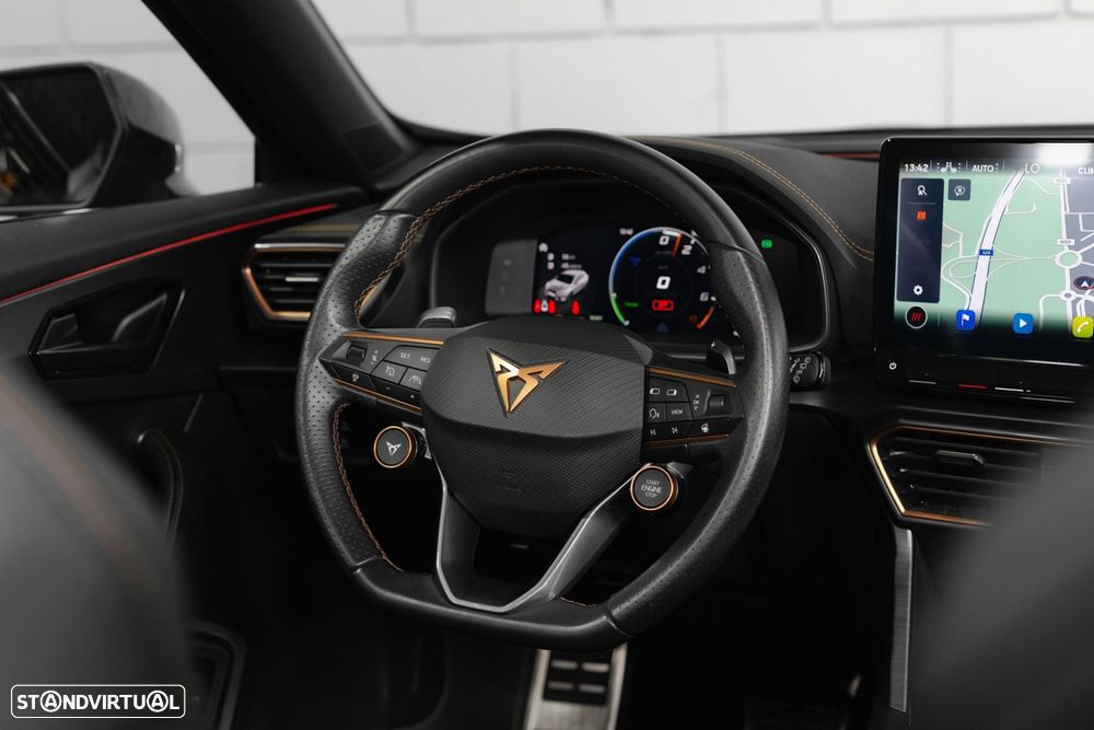 Cupra Formentor 1.4 e-Hybrid DSG VZ - 6