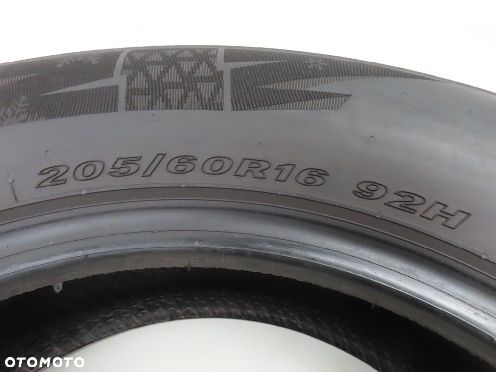 205/60R16 OPONA ZIMOWA Nexen WinGuard Snow'G3 WH21 92H - 5