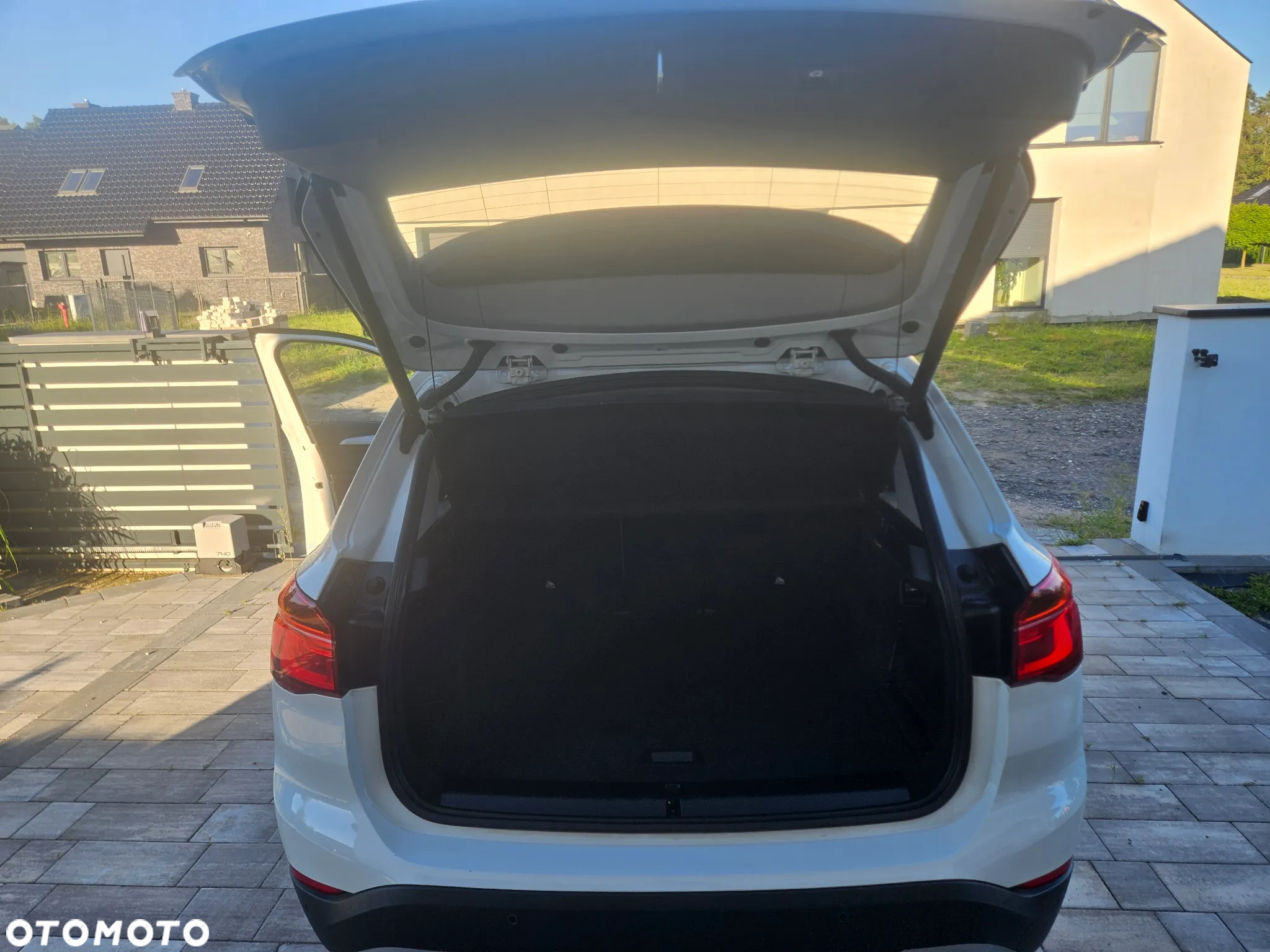 BMW X1 sDrive18i - 10