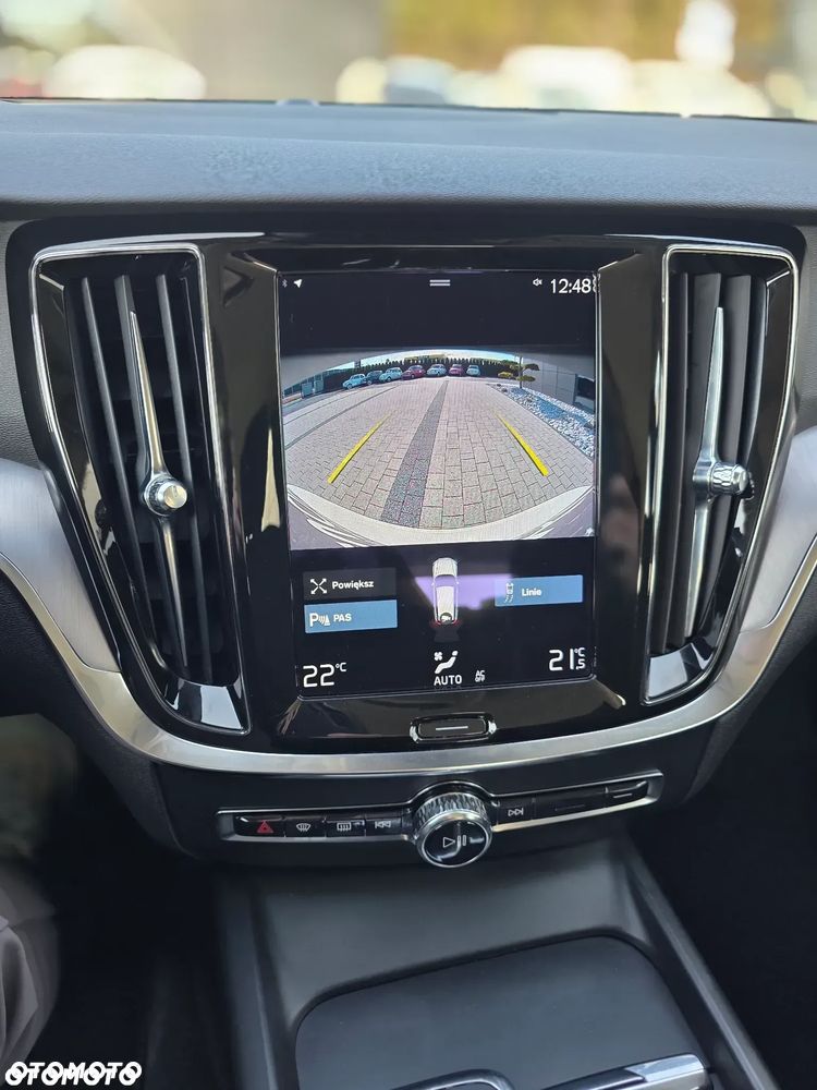 Volvo V60 B3 B Momentum Pro - 22