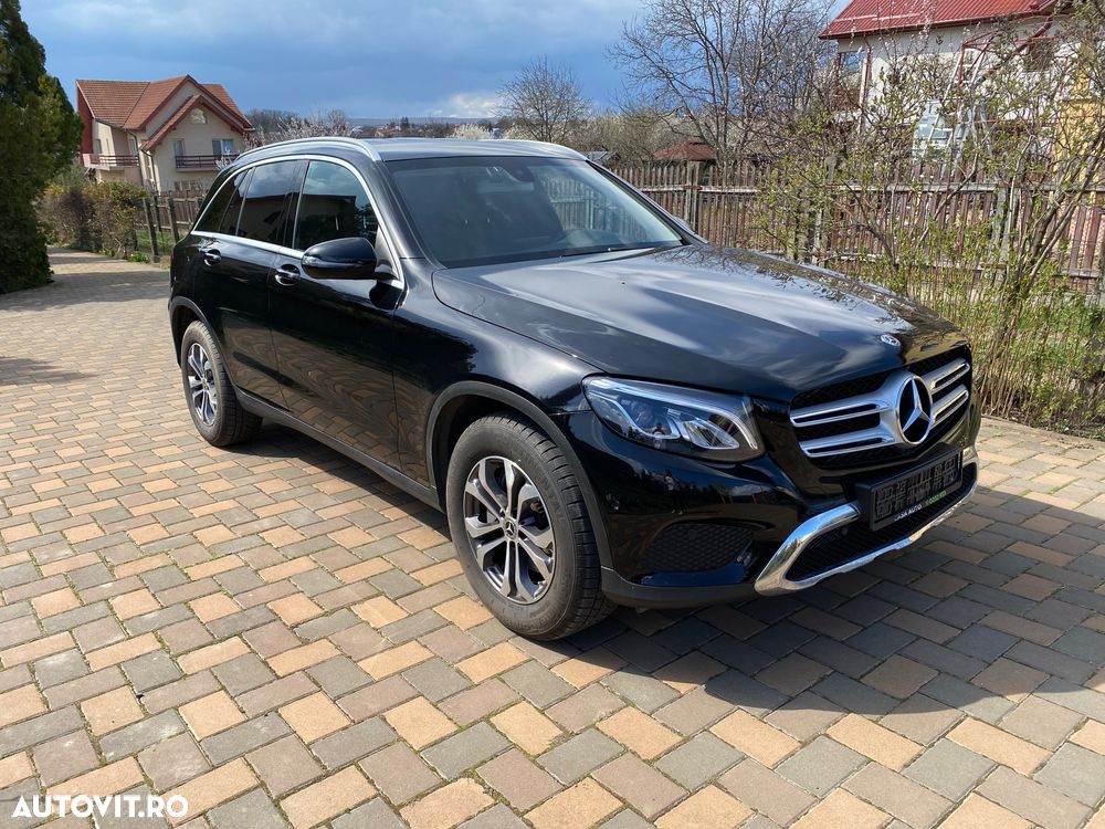 Mercedes-Benz GLC - 6
